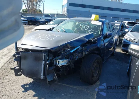 2018 Honda Civic Lx z USA, uszkodzony, nr VIN 2HGFC2F52JH610528